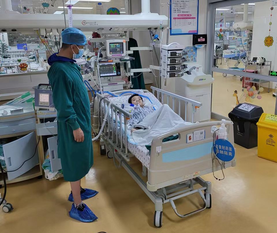 桂林跨省救护车出租公司