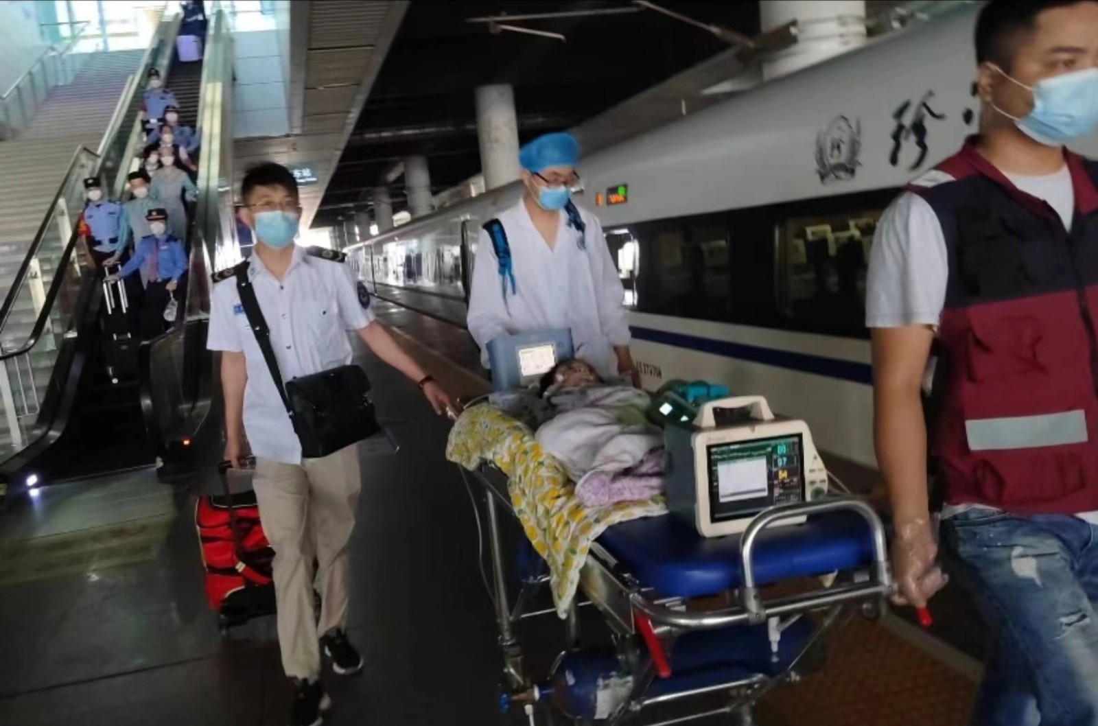 桂林高铁转运公司