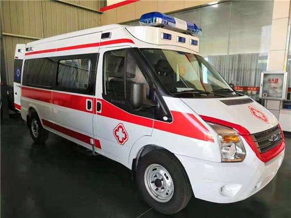 桂林福特V362救护车